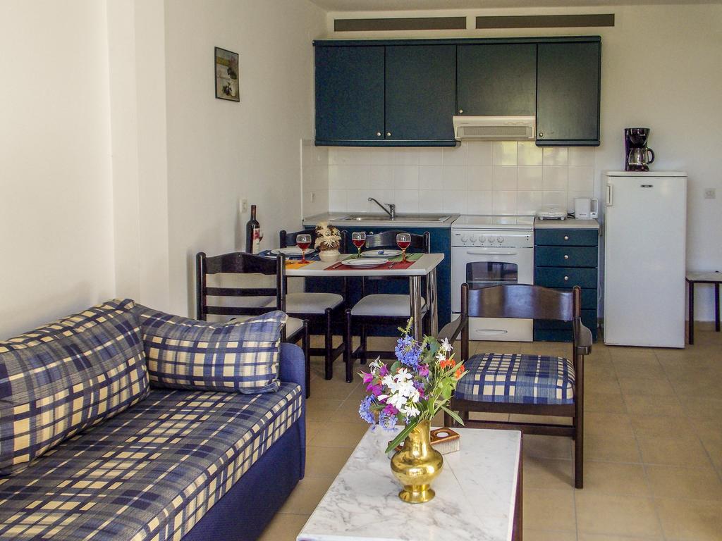 Manto On The Beach Apartments Barbati Esterno foto